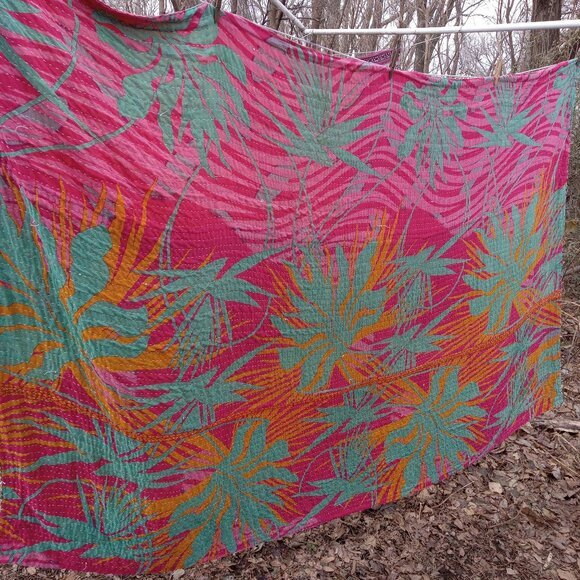 Kantha Quilt Pink Green Tropical 3 Layer Cotton Reversible Handmade K59. - Picture 1 of 3